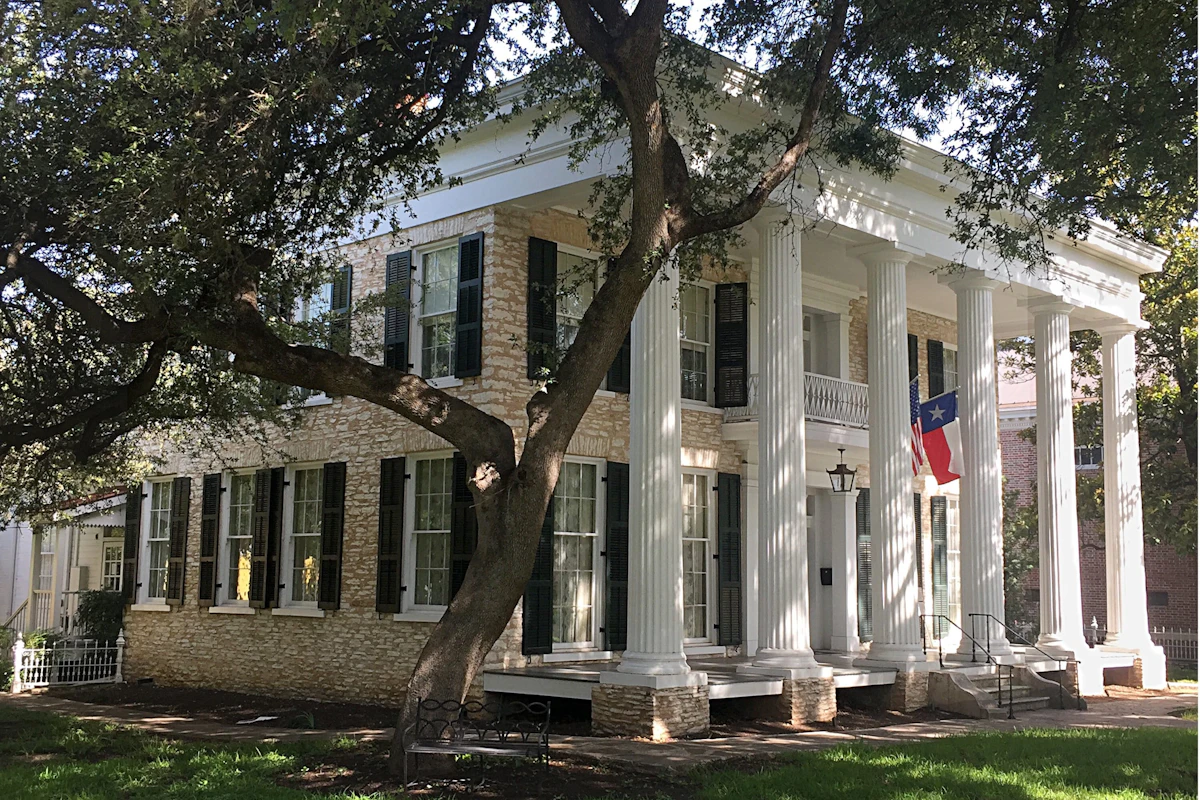 Neill-Cochran House Museum: Entry Ticket photo 1