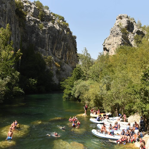 Río Cetina: Rafting y Salto de Acantilados