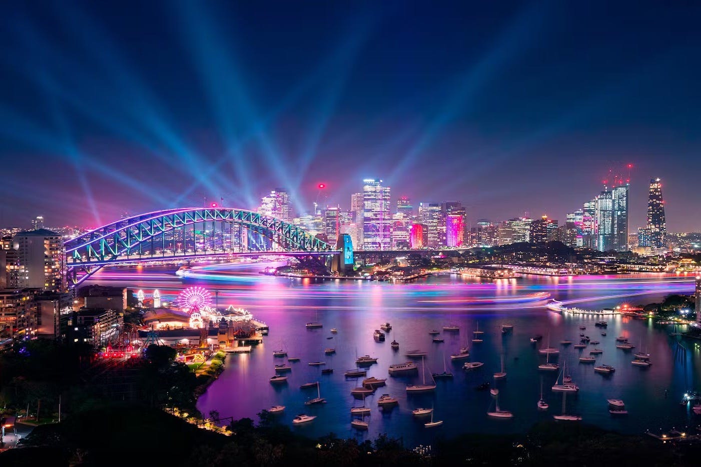 Sydney Harbour: 1-Hr Vivid Sightseeing Cruise 4
