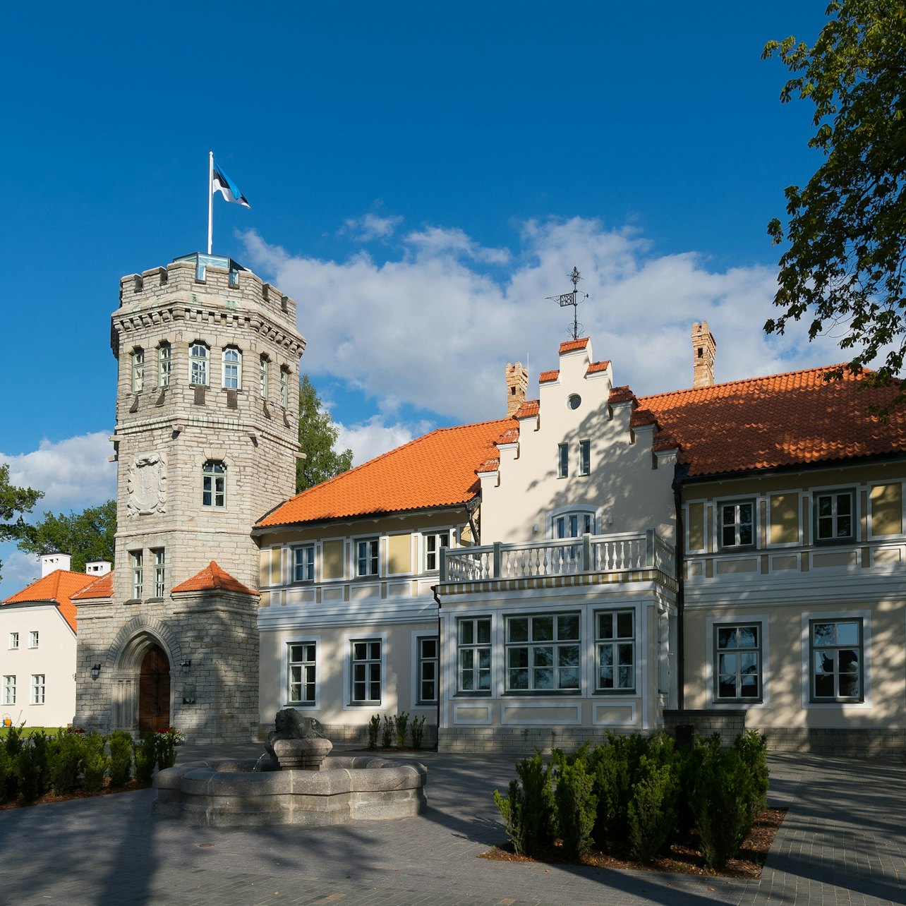 Centro di Storia Maarjamäe: Salta la Coda - Alloggi in Tallinn