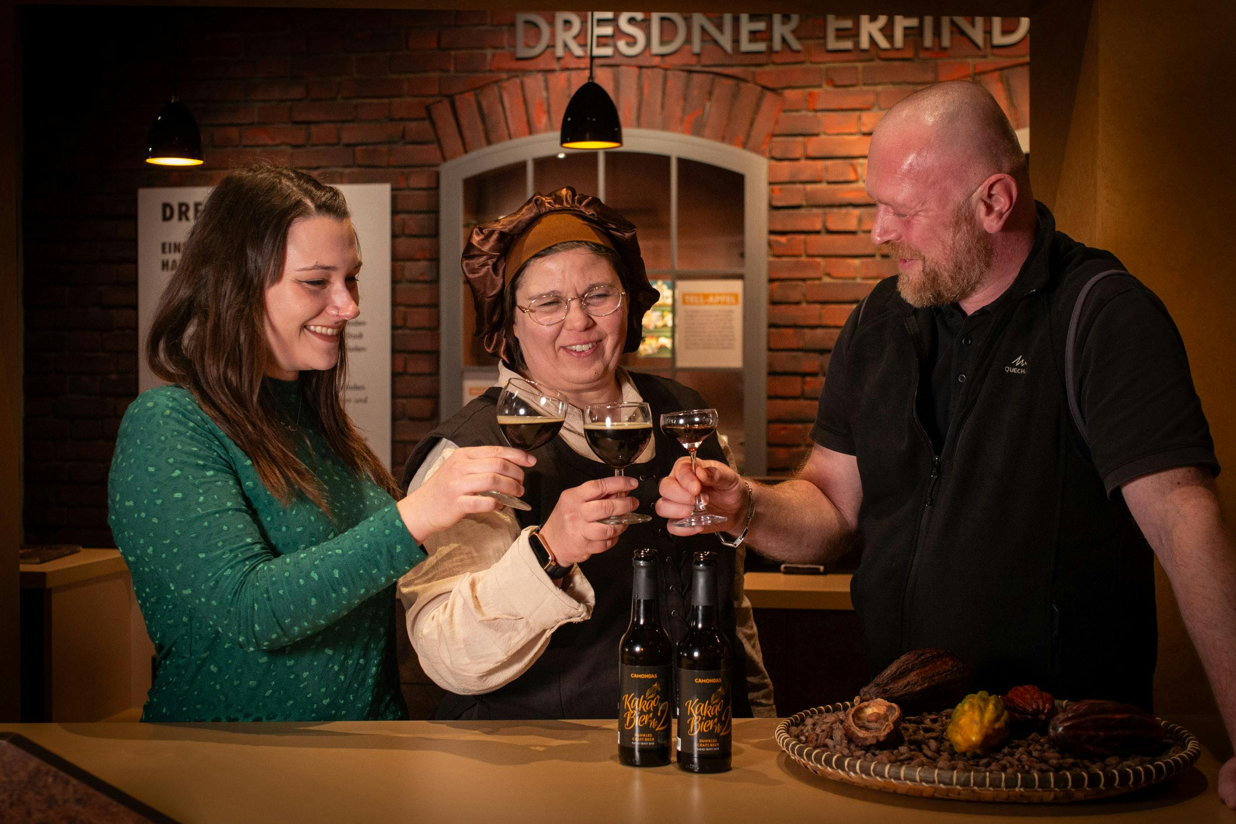 Beer tasting with guests and tour guide