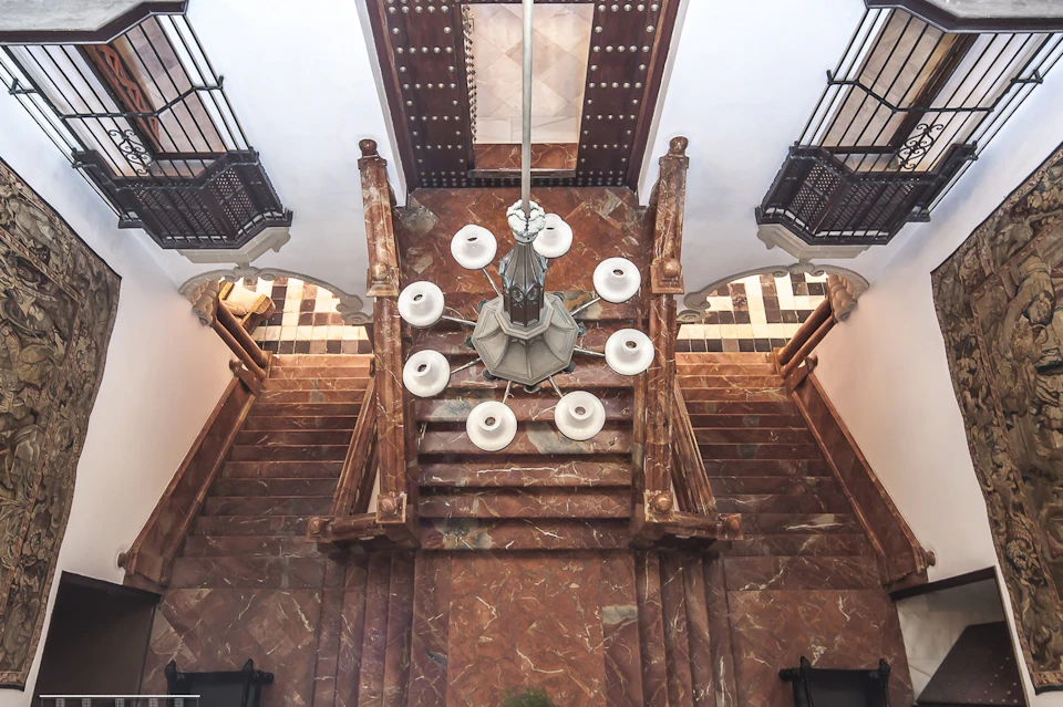 Escaleras Palacio Domecq