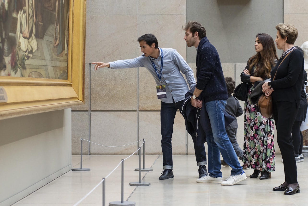 Musée d'Orsay: Semi-Private Guided Tour in English - Accommodations in Paris
