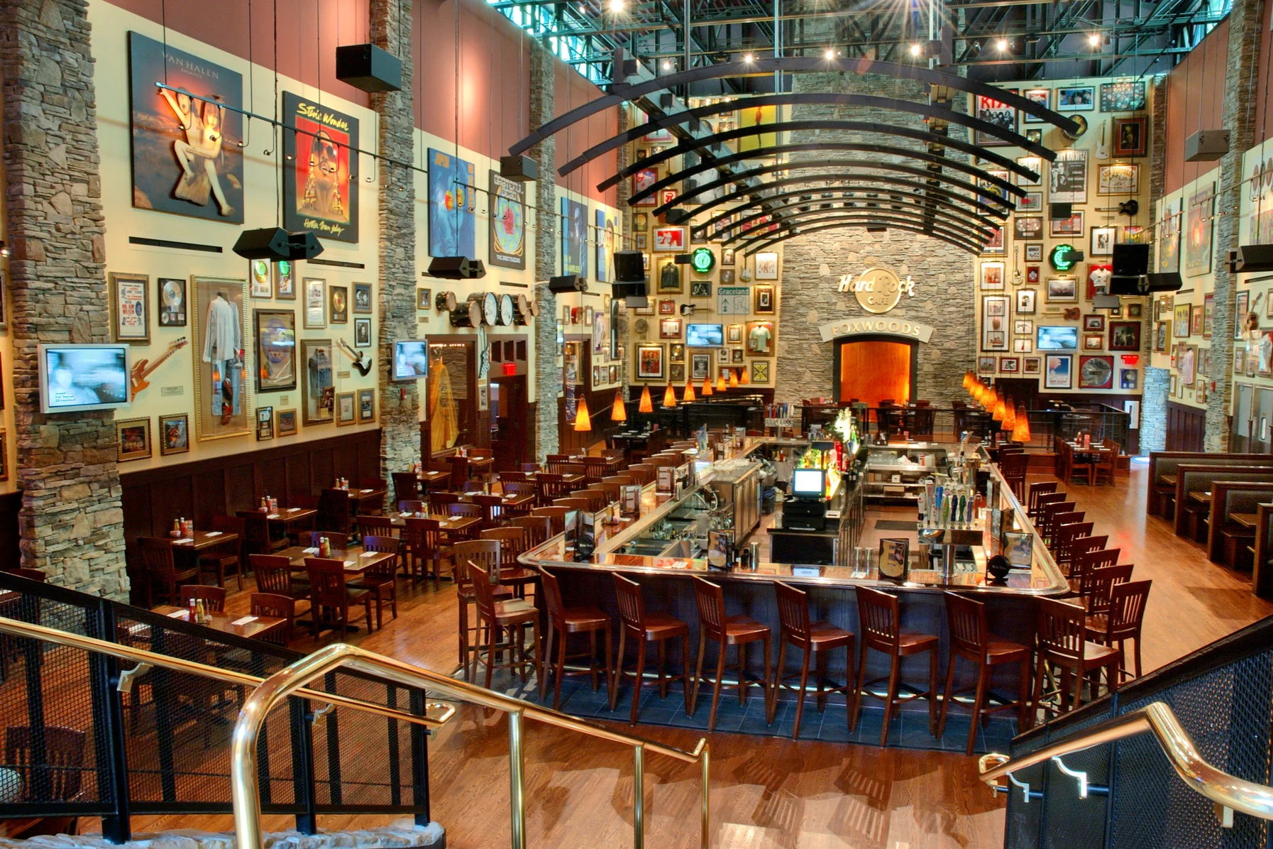 Hard Rock Cafe Foxwoods Dining Experience