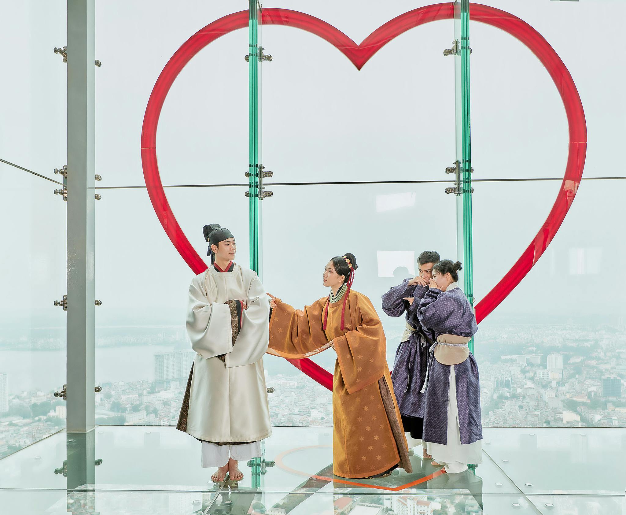 Hanoi Sky Lotte Observation Deck: Combo Admission Ticket + 1-Day Bus Tour Pass 4