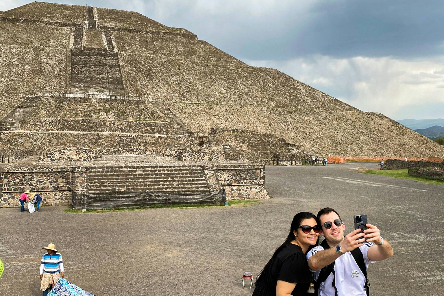 Teotihuacan, Basilica of Guadalupe & Tlatelolco: Day Trip from Mexico City