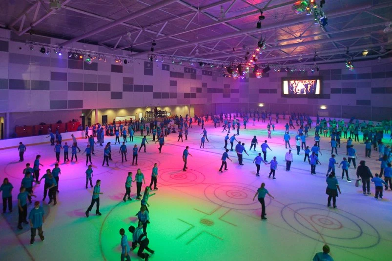 O'Brien Icehouse Melbourne: Ice Skating Experience Admission Ticket