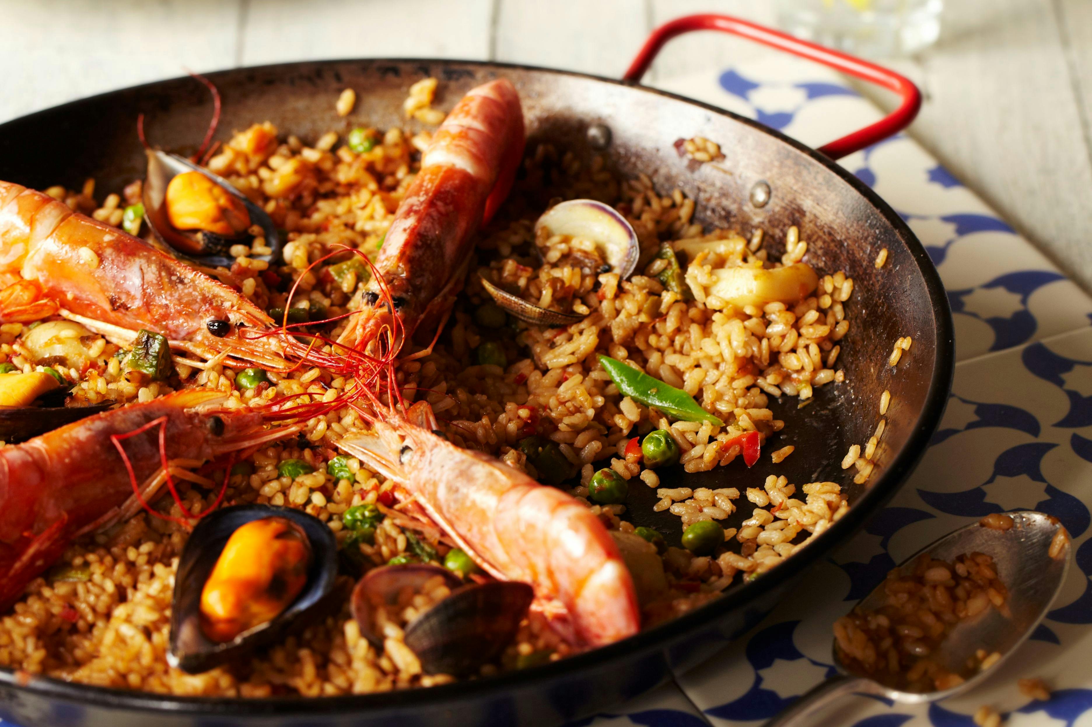 autentická paella