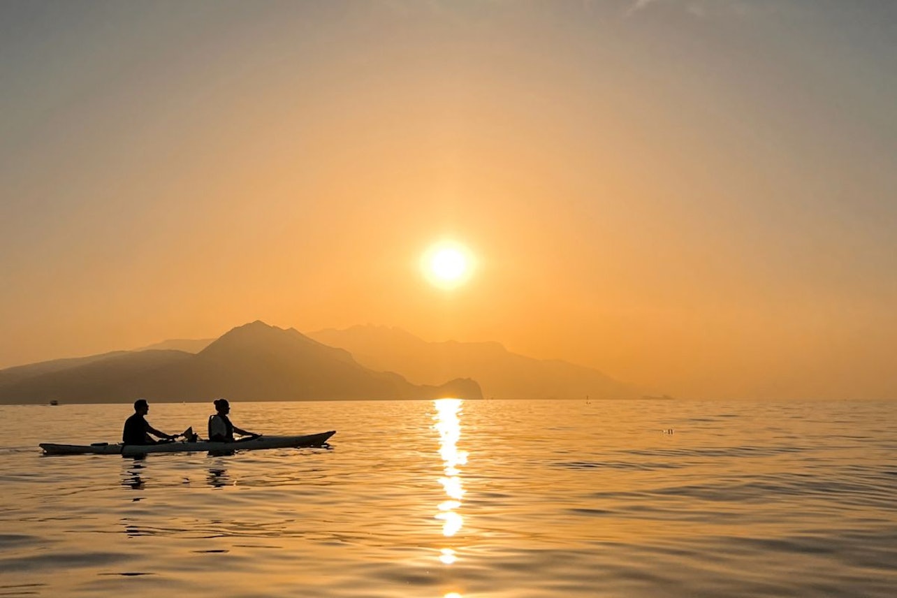 Excursión en kayak por Capri: Cuevas y playas - Alojamientos en Capri