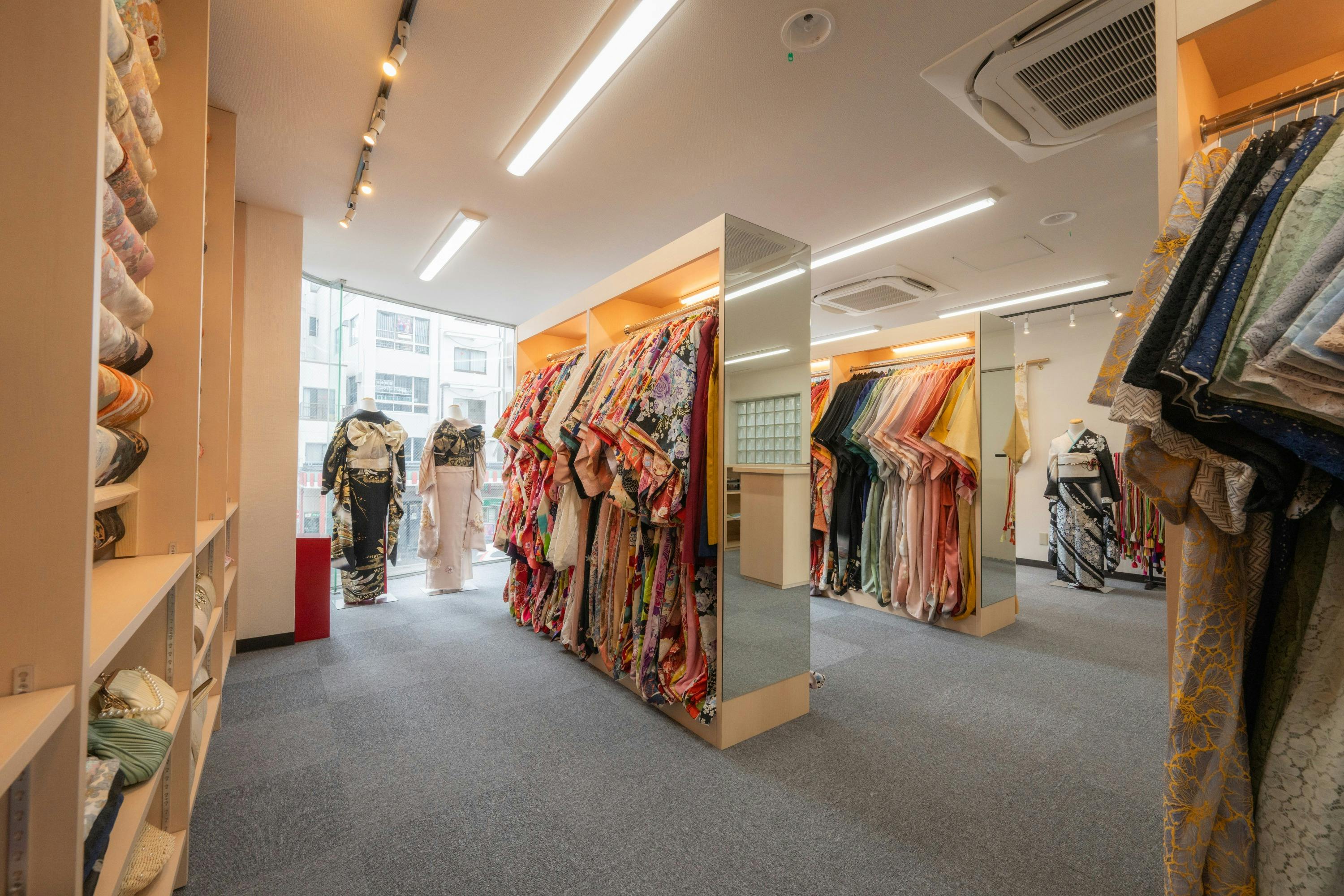 Asakusa: Kimono Rental Experience with Furisode Option