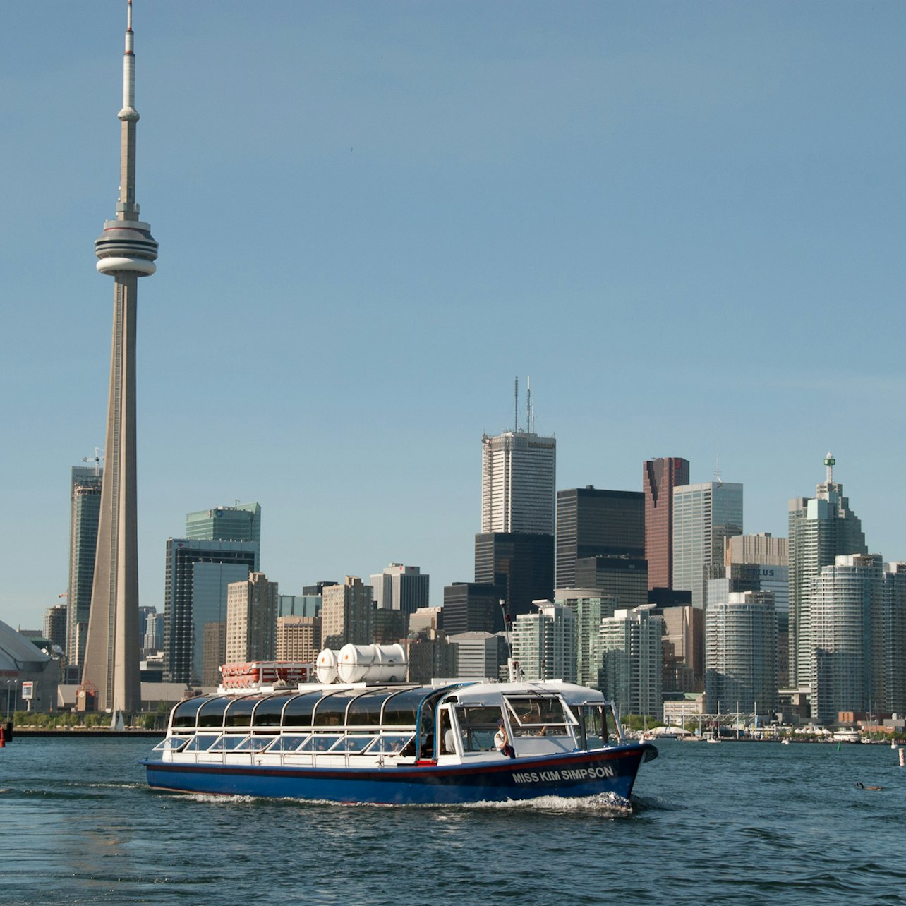 Cruzeiro pelo porto de Toronto - Acomodações em Toronto