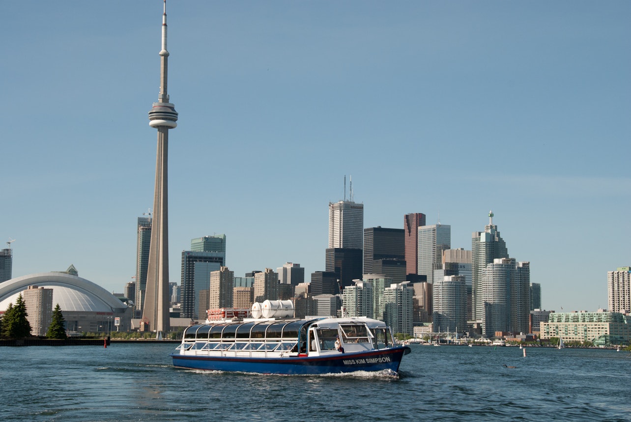 Cruzeiro pelo porto de Toronto - Acomodações em Toronto