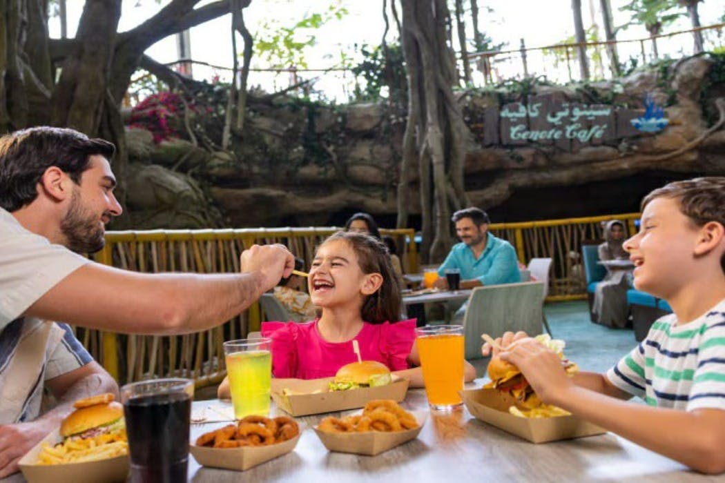 SeaWorld Abu Dhabi : Repas combiné — 3