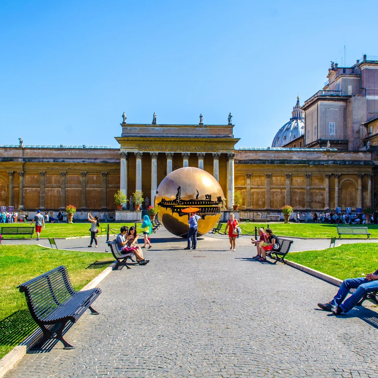 Vatican Museums & Sistine Chapel: Guided Tour