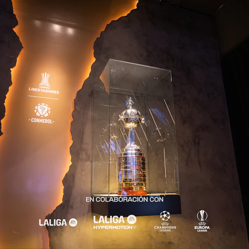 Legends - The Home of Football: Entry Ticket - Photo 3