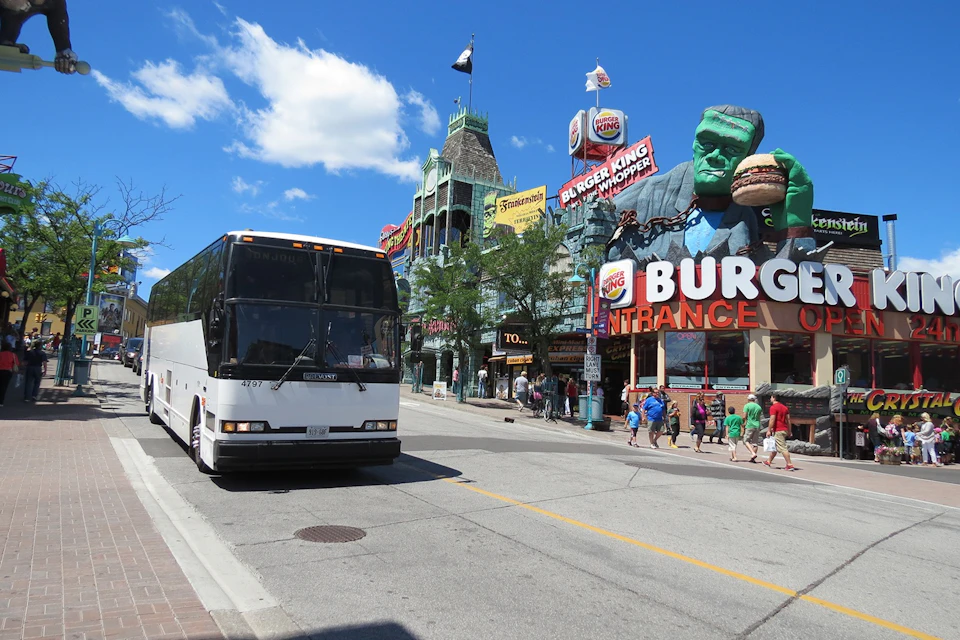 Niagara Falls Day Trip from Toronto