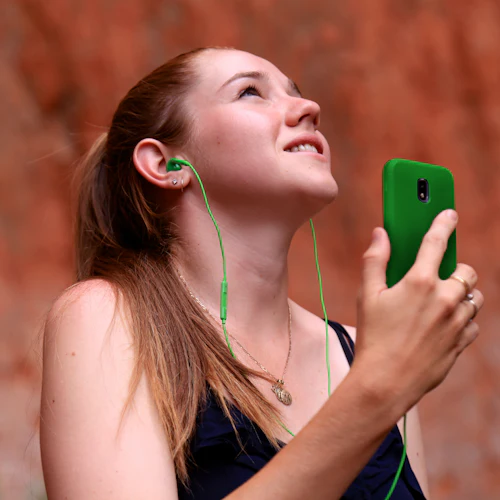 Uluru Audio Guide - Device Hire