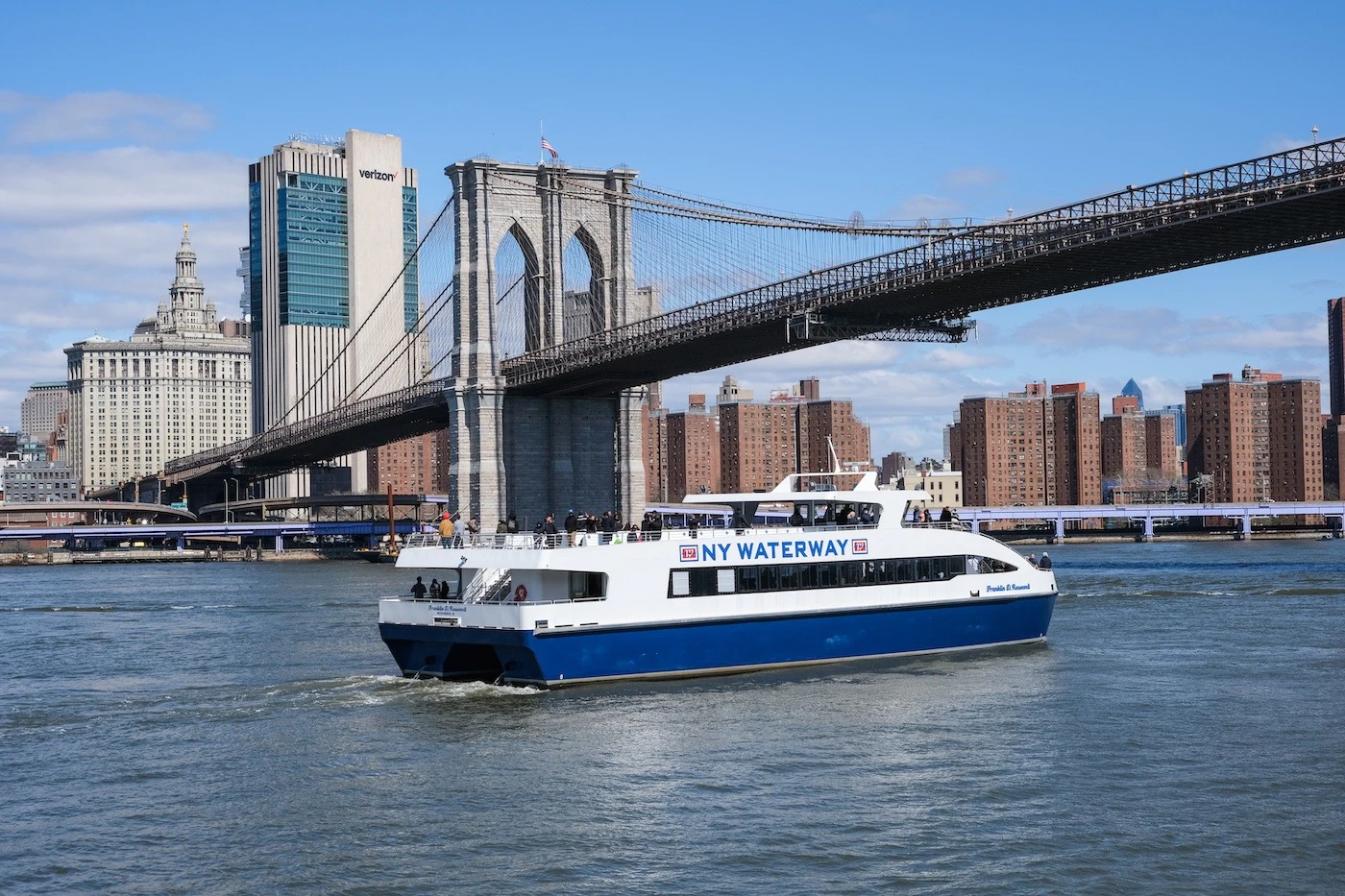 New York: 80-Minute Guided Sightseeing Cruise