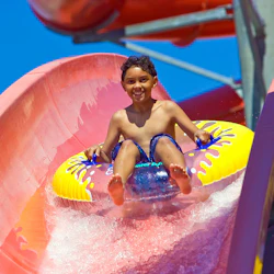 Hurricane Harbor Los Angeles