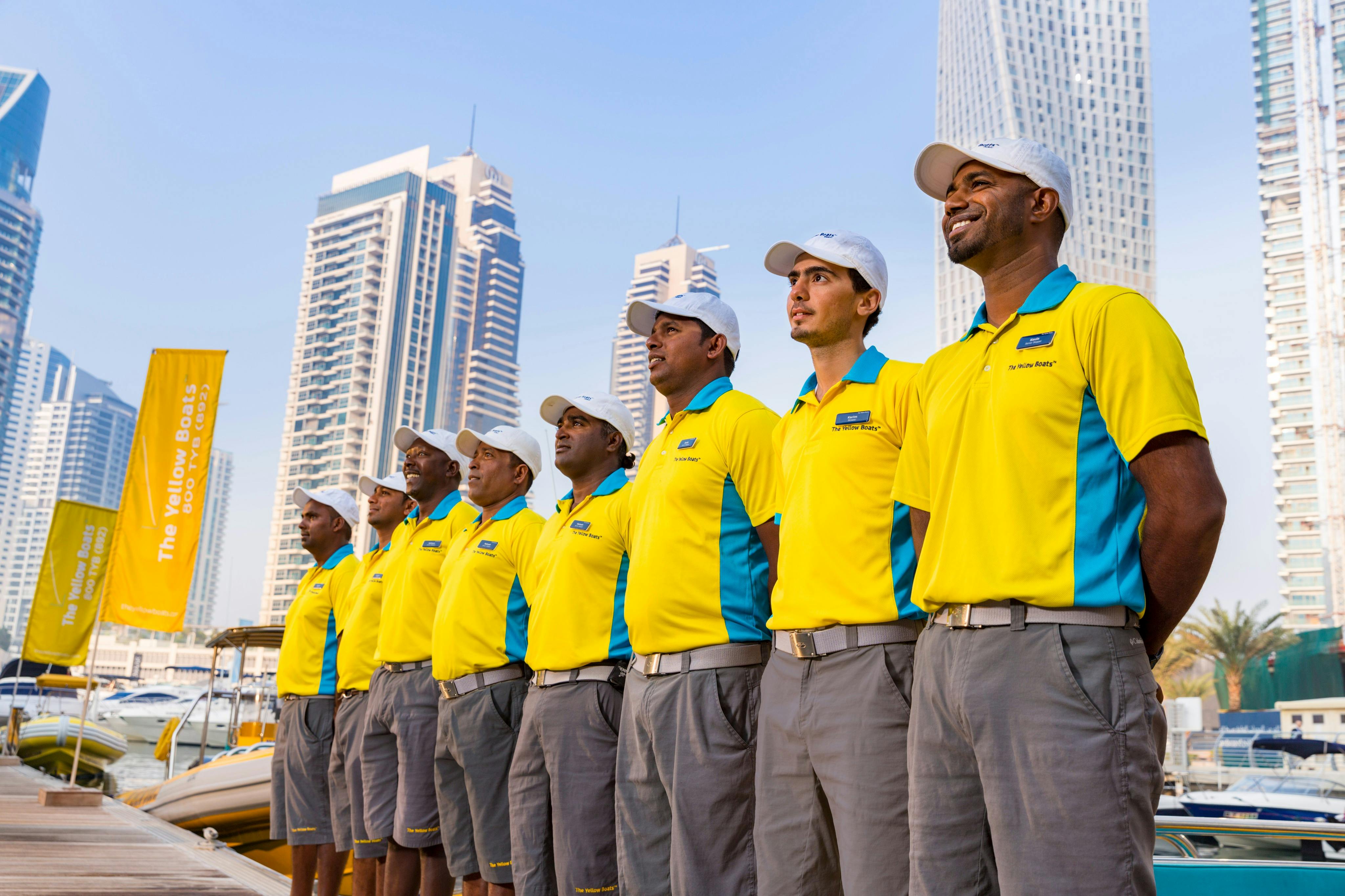 Projížďky na závodních lodích