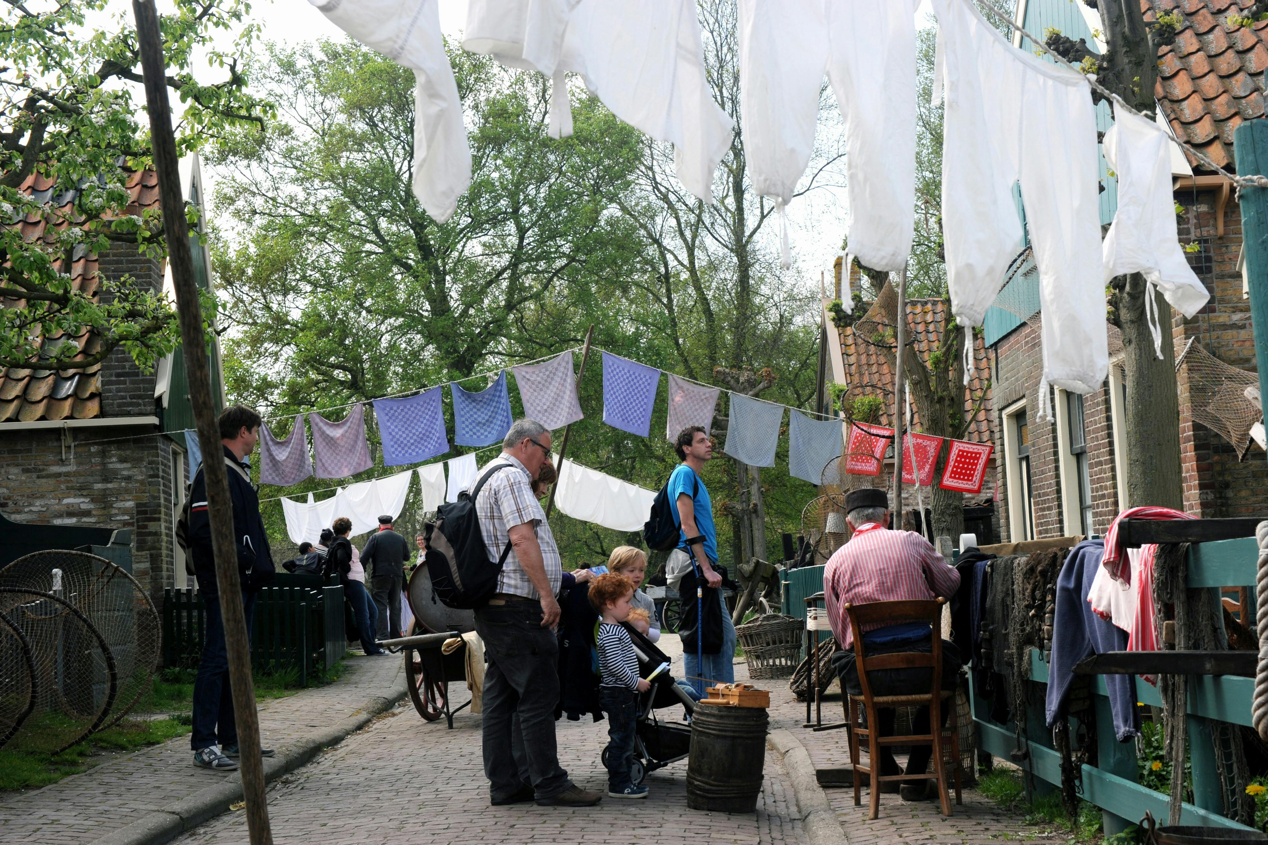 Live actors bring a unique experience and make the museum come alive