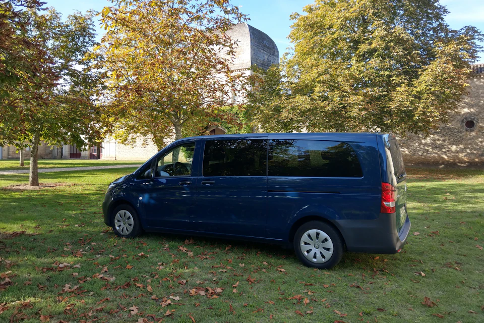 Minivan