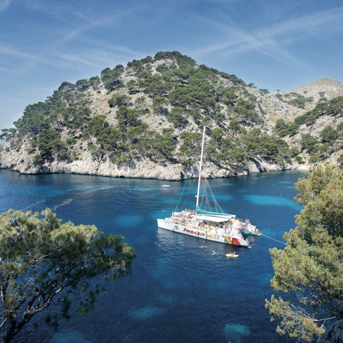 Mallorca Catamaran Cruise with Lunch/Dinner + Snorkeling Mallorca Catamaran Cruise with Lunch/Dinner + Snorkeling