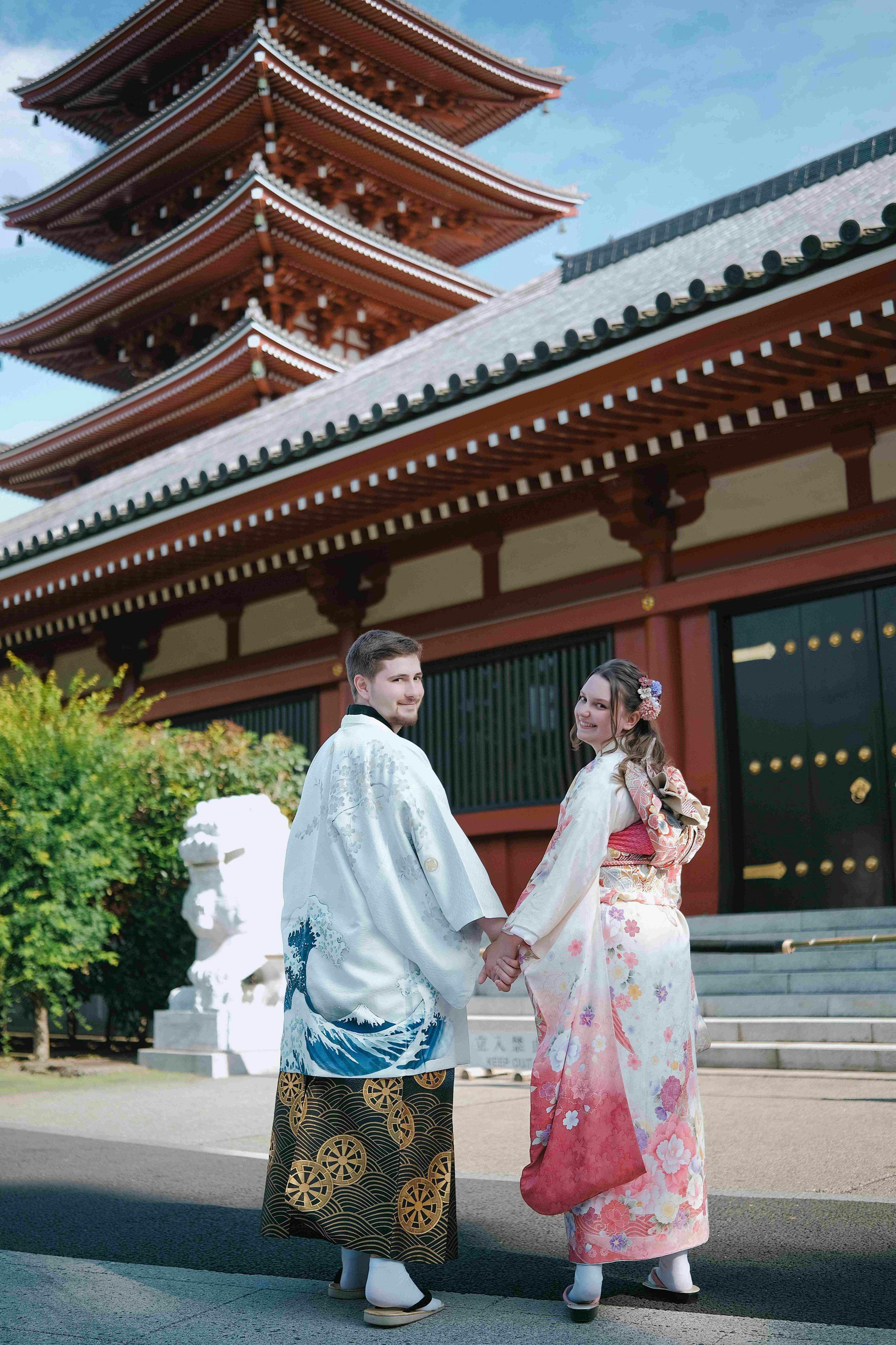 Asakusa: Kimono & Furisode Rental Experience for Men by Wasou Komachi Kanon