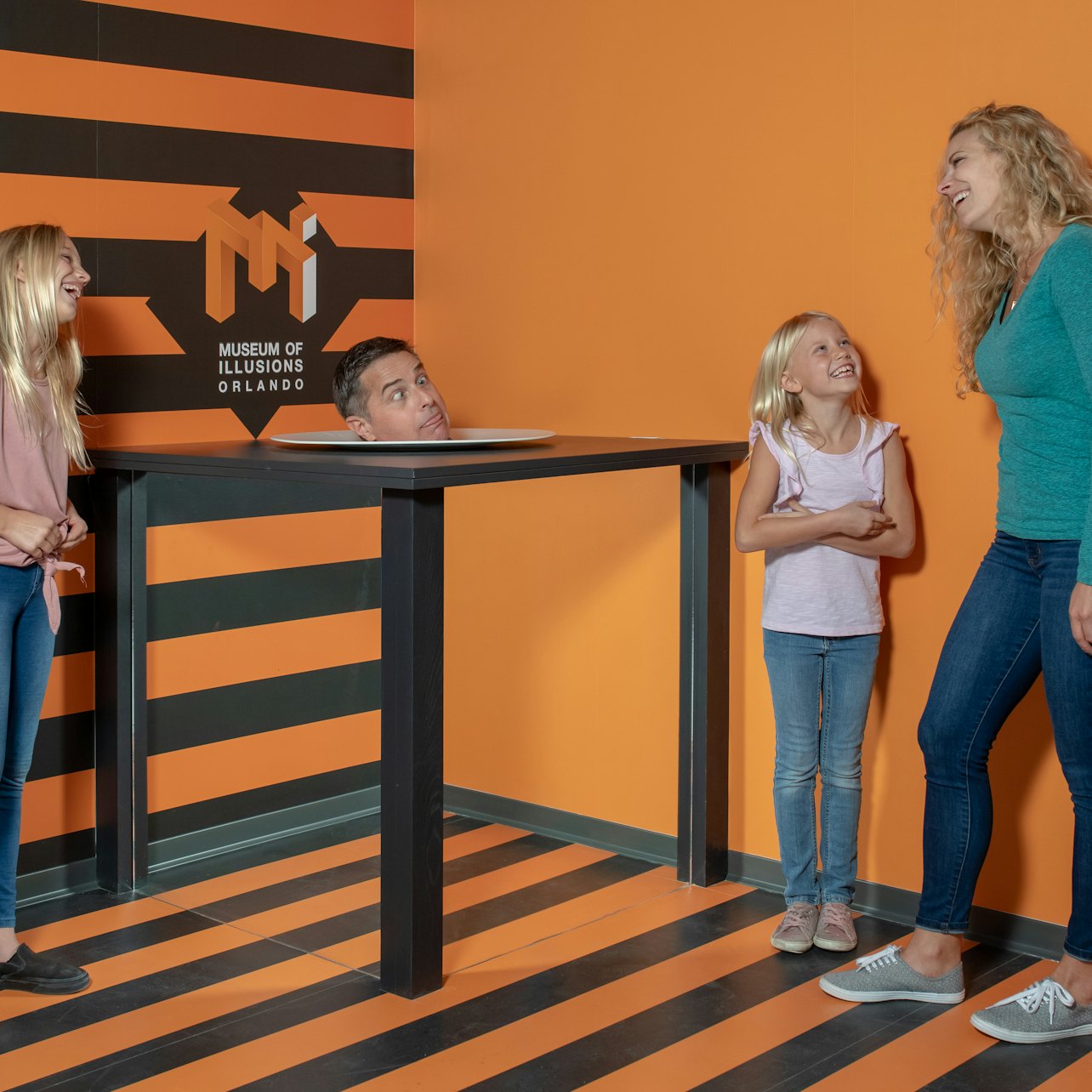 Museum of Illusions Orlando - Accommodations in Orlando