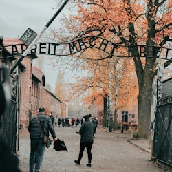 Auschwitz-Birkenau: Self-Guided Tour with Transport + Guidebook