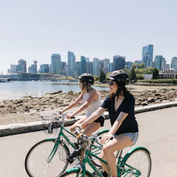Vancouver: 1 or 2 Hours City Bike Rental
