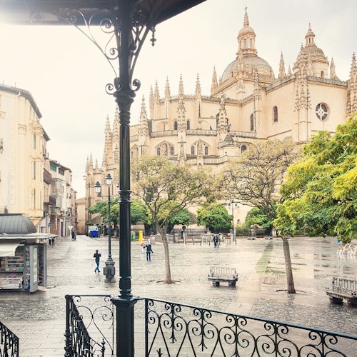 Ávila y Segovia: Excursión de un día desde Madrid