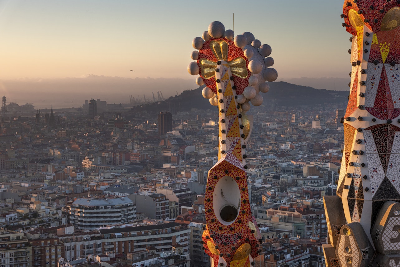 Sagrada Familia: Fast Track Ticket & Tower Access - Accommodations in Barcelona