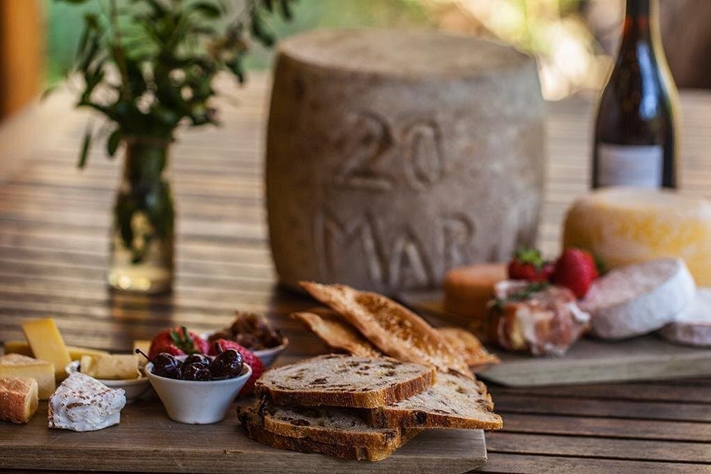 Bruny Island: Guided Food Tour from Hobart + Ferry Ride + Bligh Museum Entry - Photo 6