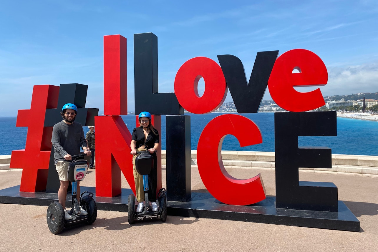 Niza: Excursión guiada en Segway de 2 horas - Alojamientos en Niza