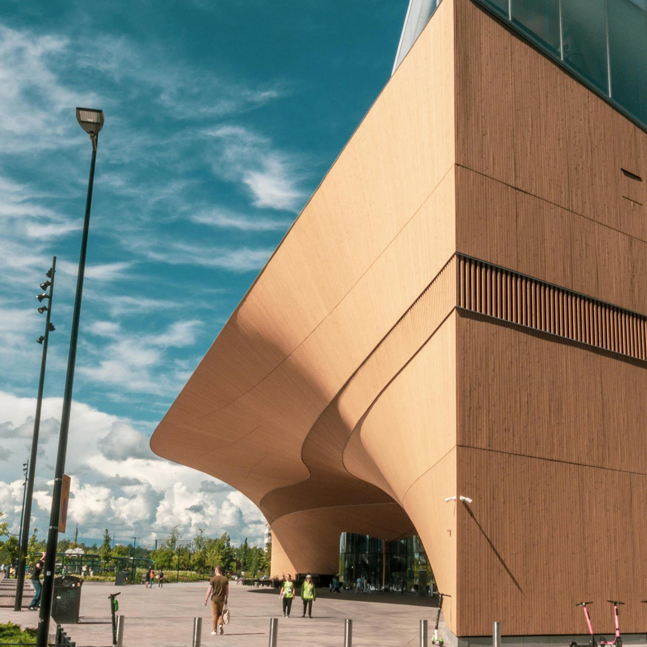 Helsinki: Architectural Highlights Guided Walking Tour in Helsinki β Tiqets