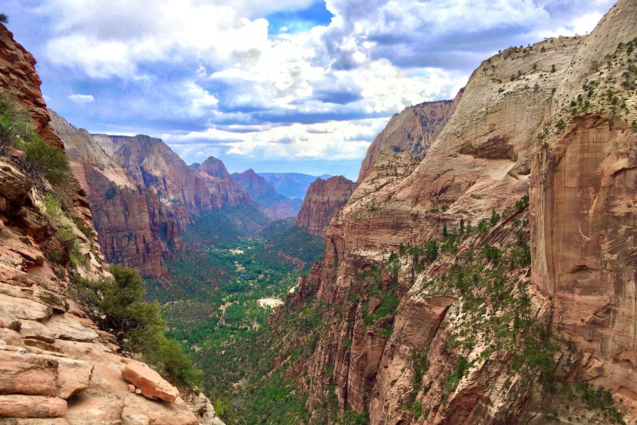 From Las Vegas: Bryce Canyon & Zion National Parks Day Tour with Lunch - Accommodations in Las Vegas