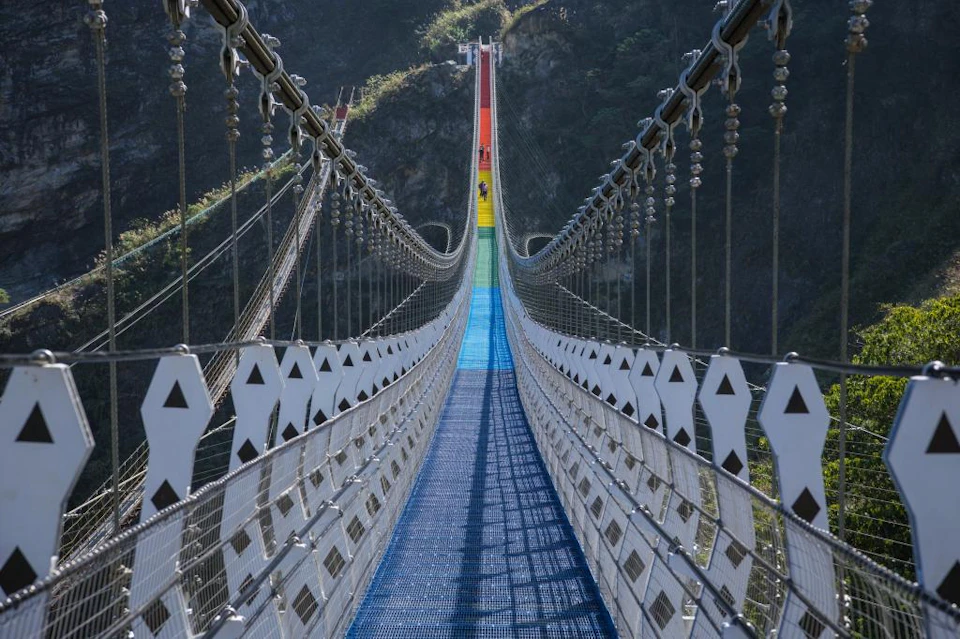 Shuanglong Falls: Colorful Suspension Bridge Ticket