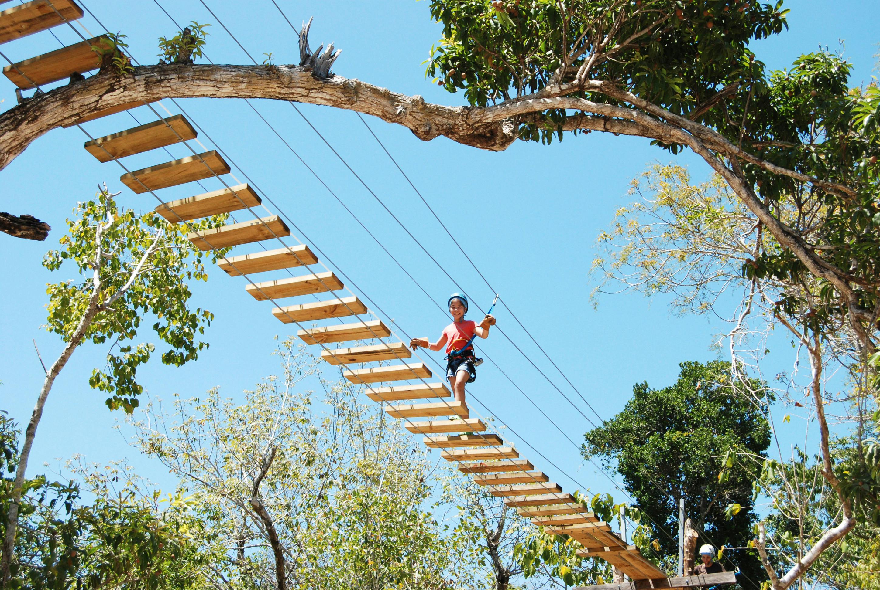 악툰천자연공원 툴룸