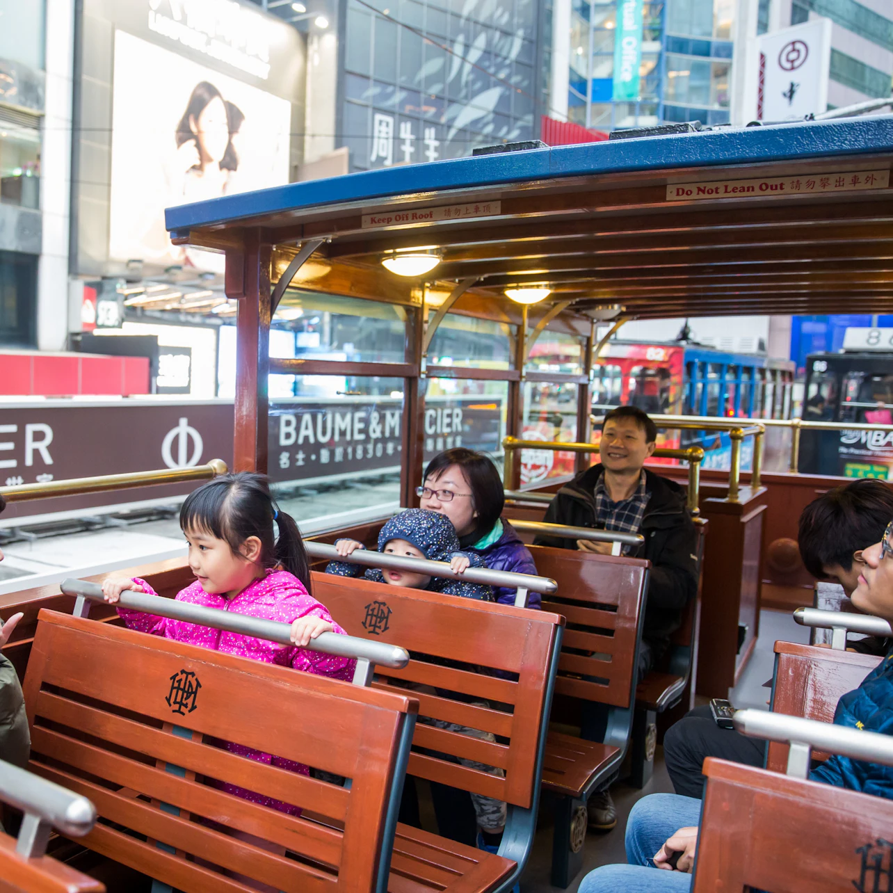 Hong Kong: TramOramic Sightseeing Tram Tour + Audio Guide in Hong Kong β Tiqets