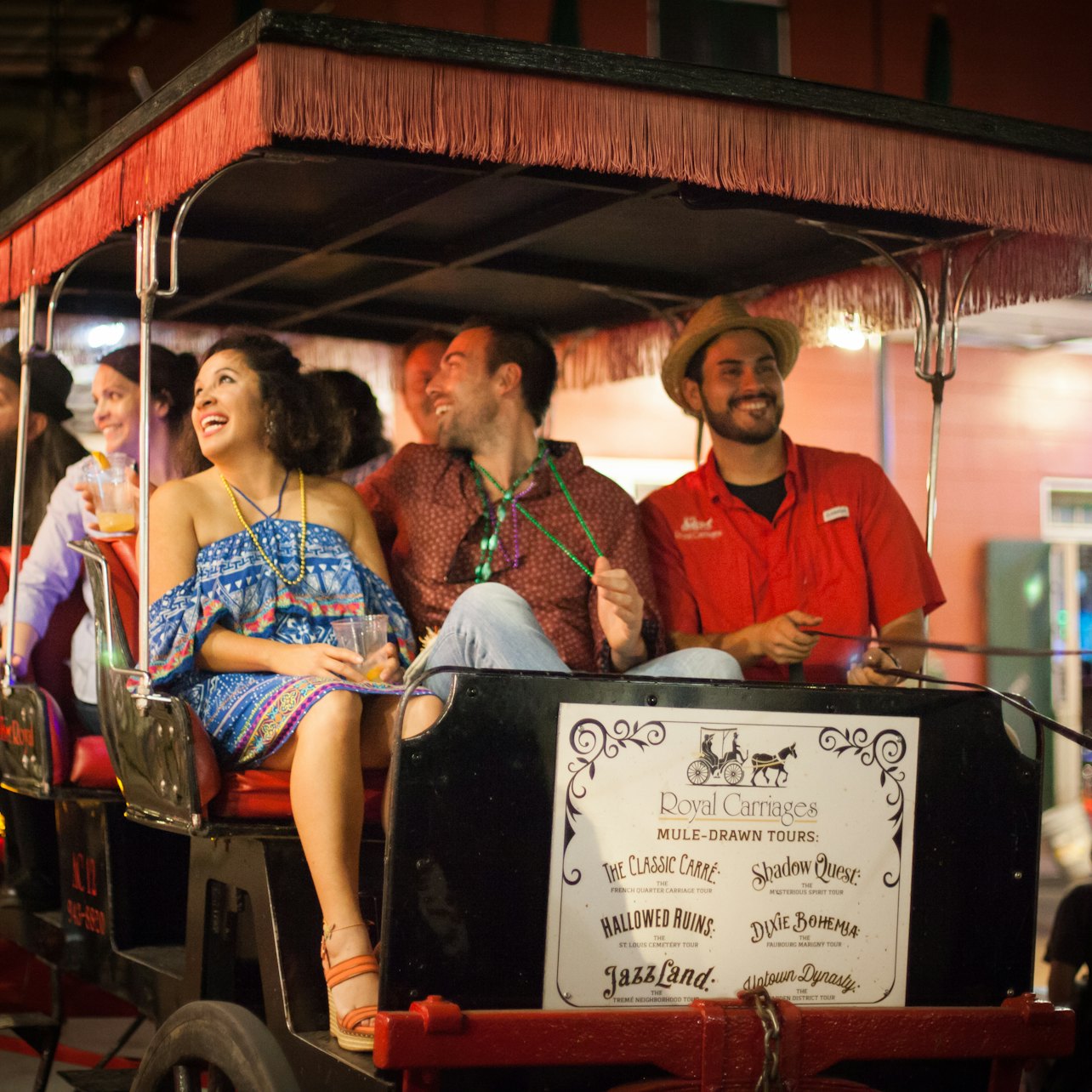 Tour fantasma do French Quarter com charrete puxada por mula - Acomodações em Nova Orleans