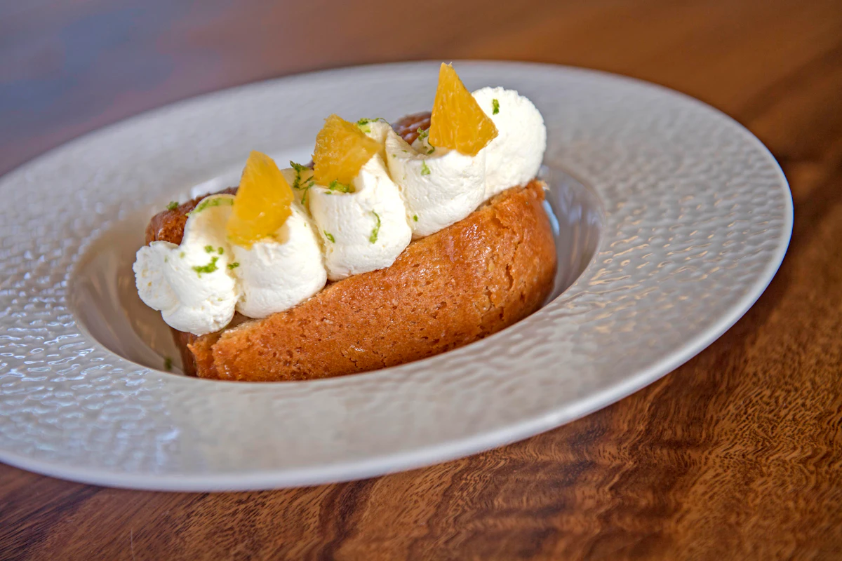 Seine River: Sightseeing Cruise + Lunch at Le Bistro Parisien — 4