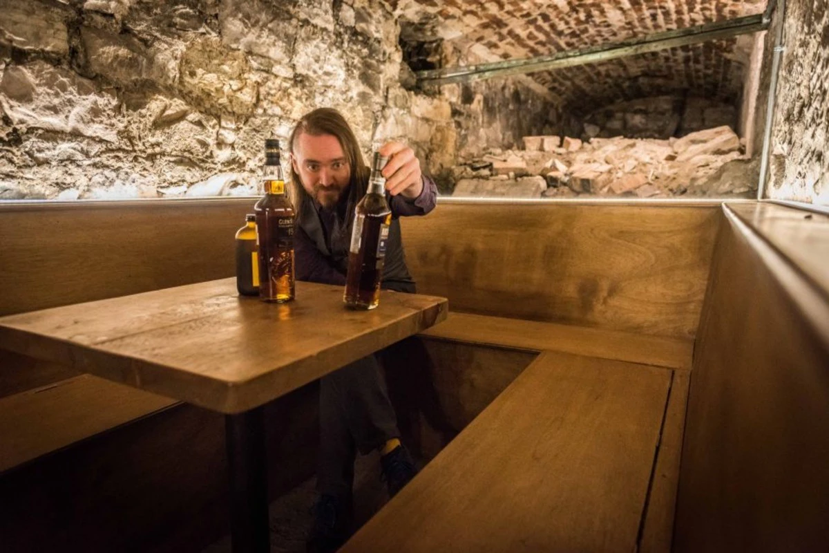 Edinburgh: Harry Potter Walking Tour + Whisky Tasting