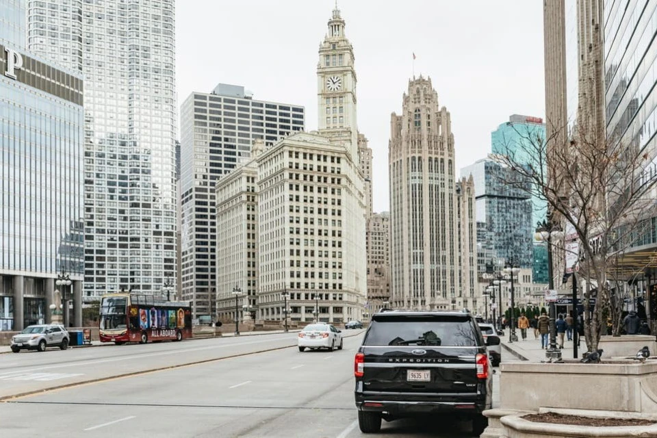 Chicago Gangsters and Ghosts Walking Tour