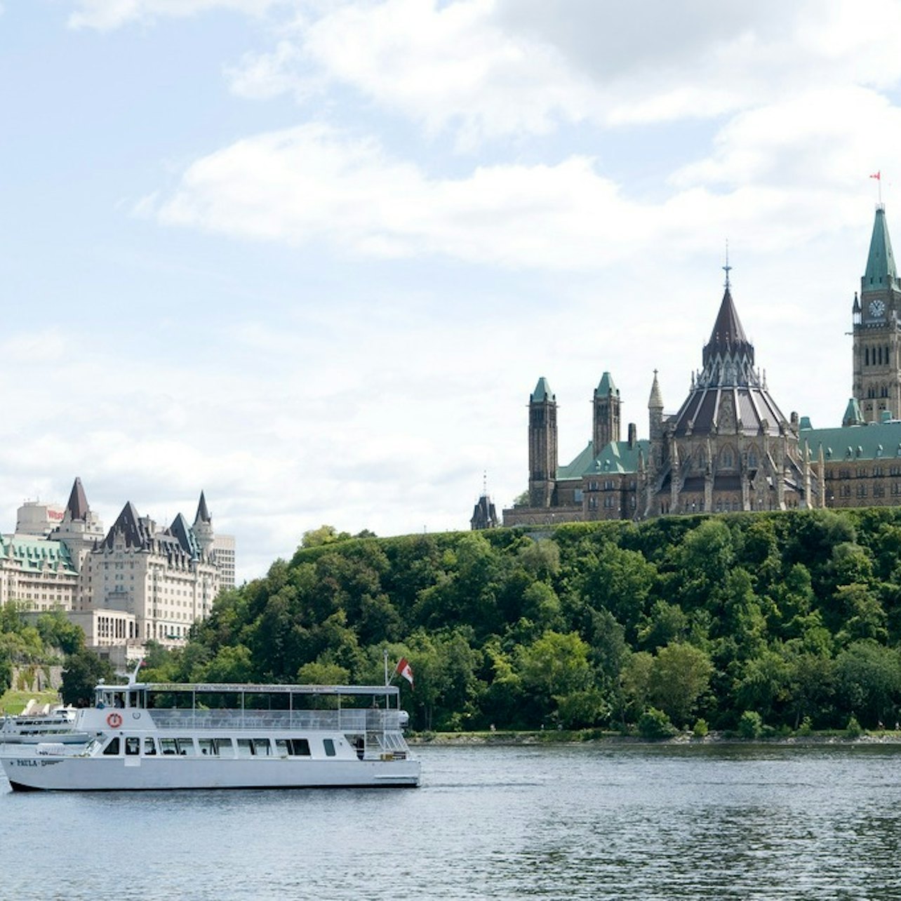 Crucero en barco por el río Ottawa - Alojamientos en Ottawa