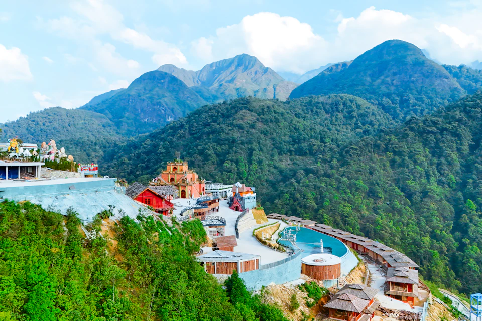 O Quy Ho Heaven Gate Sapa: Entrance Ticket to Fairy Valley Zone 1