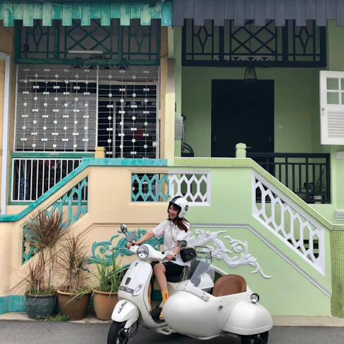 Joo Chiat & Katong Vespa Tour in Singapore - Photo 2