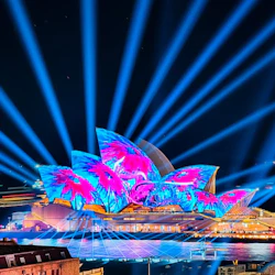 Vivid Sydney Cruise: 1.5-Hr Premium Cruise with Complimentary Welcome Drink 4