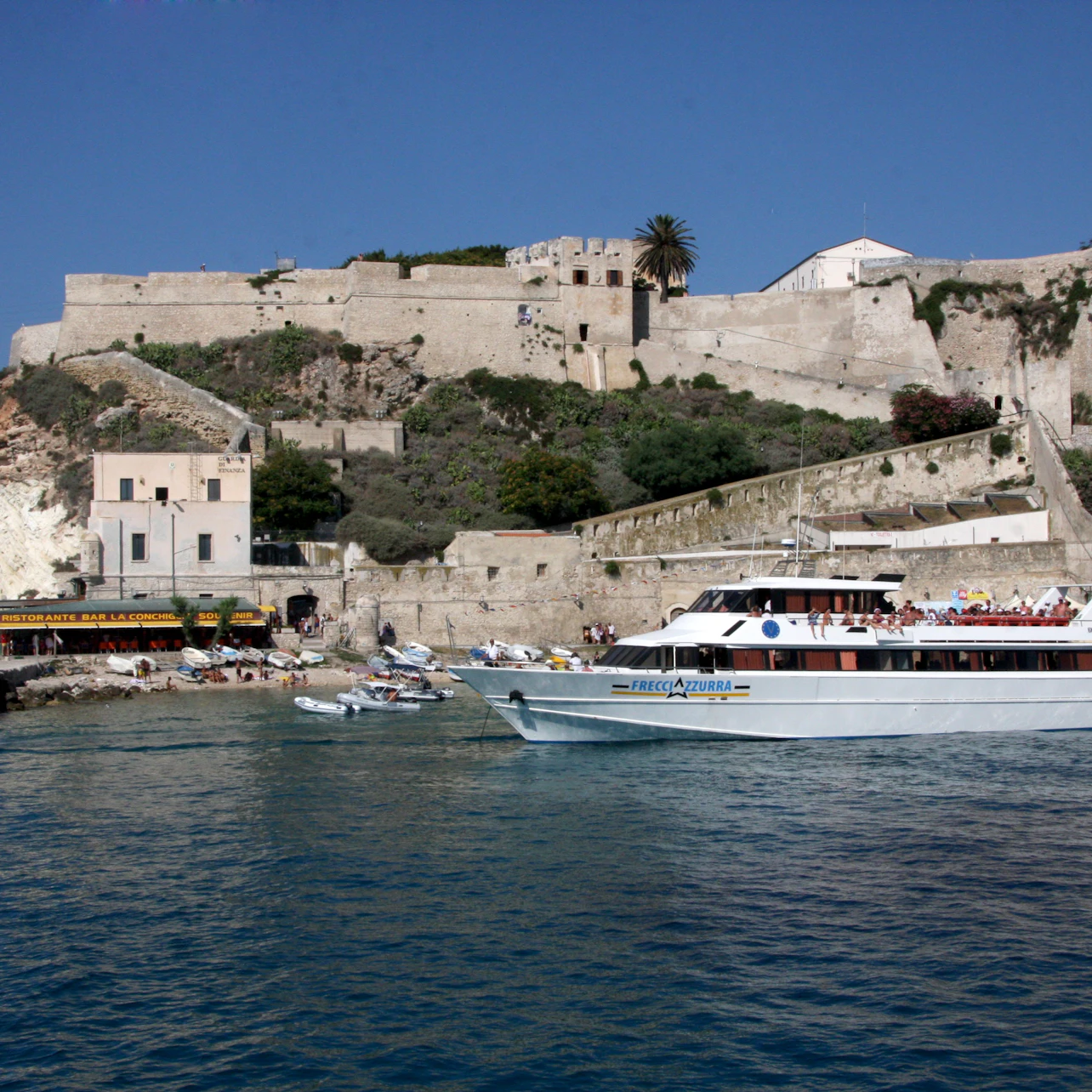 Tremiti Islands: Guided Boat Tour from Peschici
