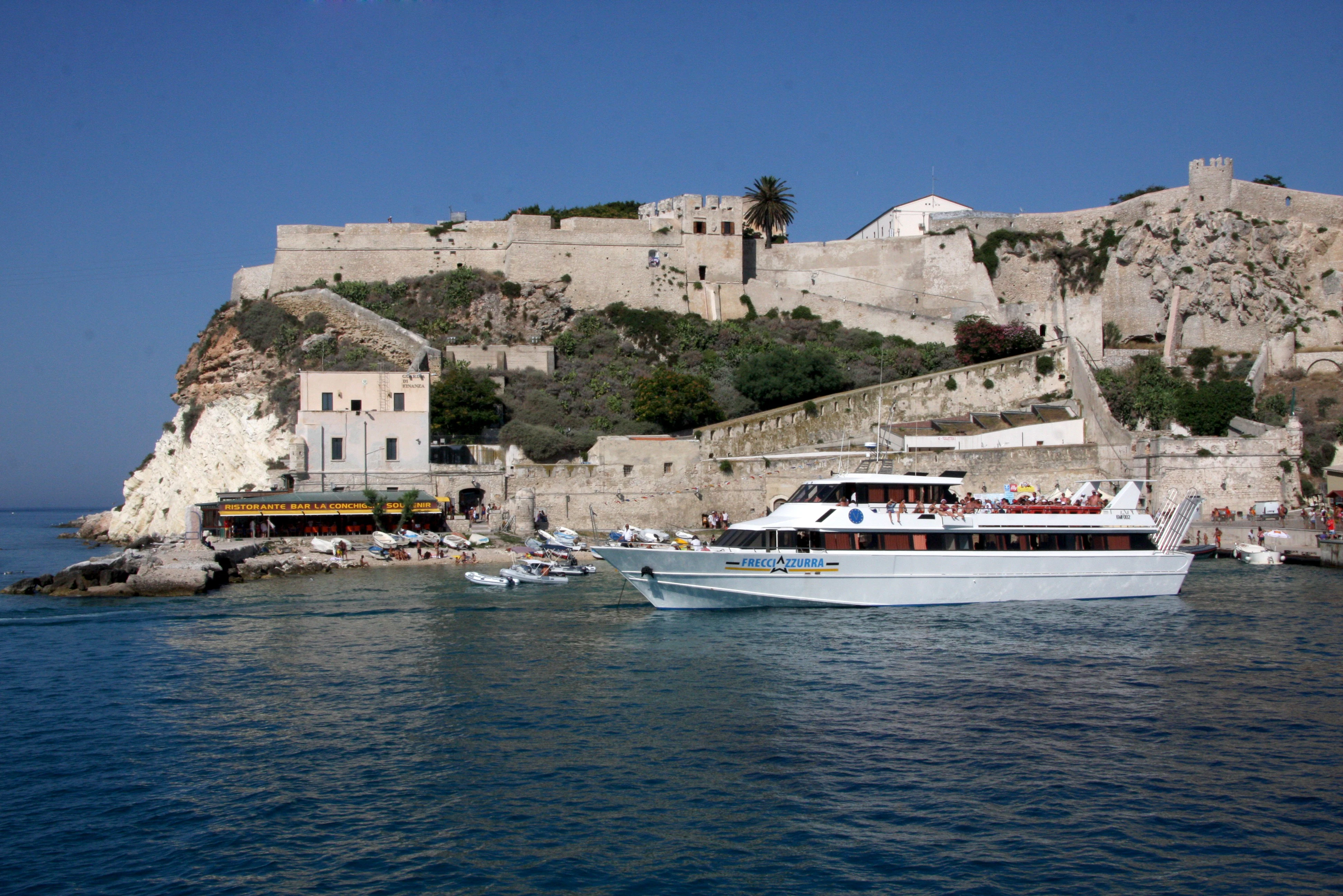 Tremiti Islands: Guided Boat Tour from Peschici